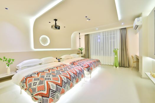 Yunman Holiday Intelligent Viewing Homestay (Yanji Yanbian University West Market Branch)