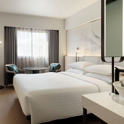 スタンダードキングゲストルーム・シャワーのみ（禁煙） コートヤード・マリオット 銀座東武ホテル クーポン