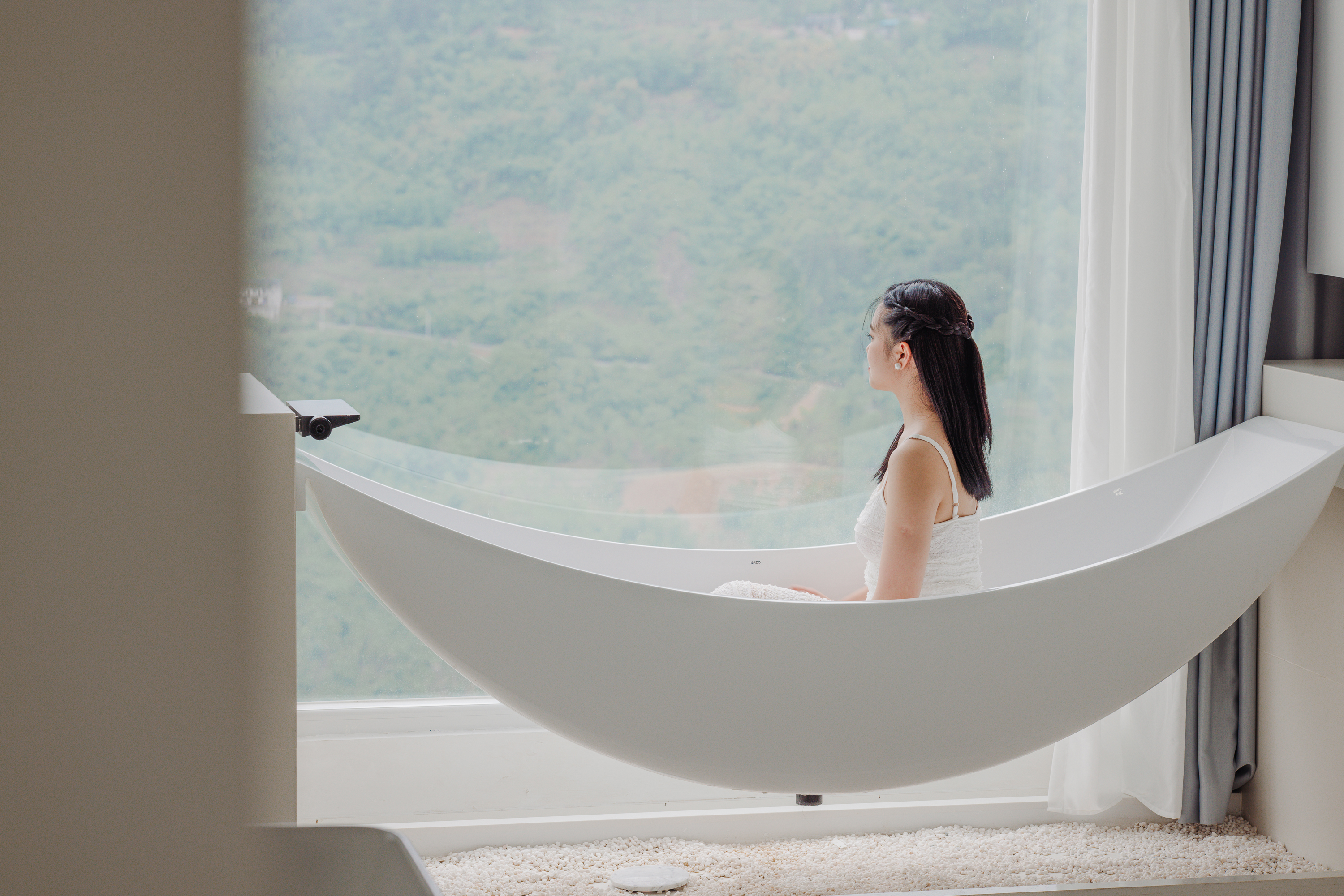 尘外·270°绝壁景观大床房