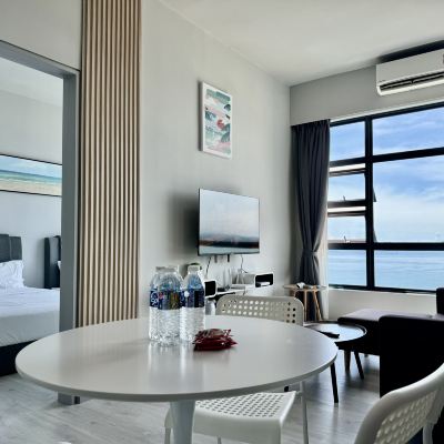 一號塔海景兩房一廳套房（有窗） 善旅民宿 超級海景民宿 近Suria 加雅街 Good Travel KK優惠