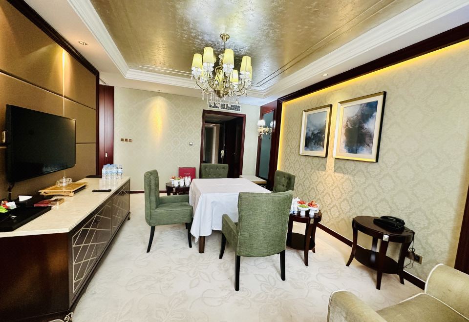 Howard Johnson Domando Plaza WulanchabuGuandan Sports Recreation Suite