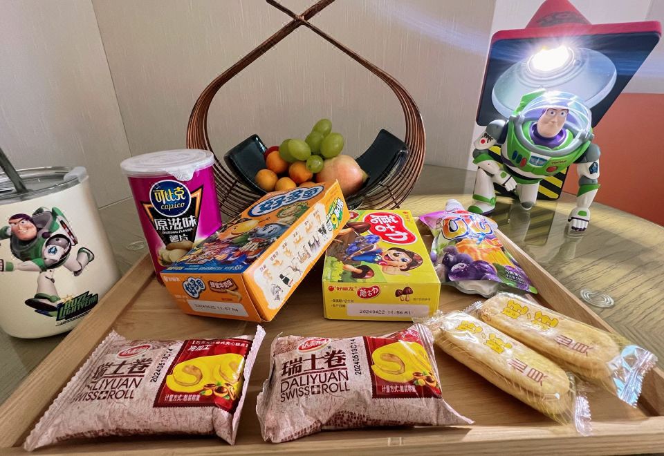 男孩主题大床房