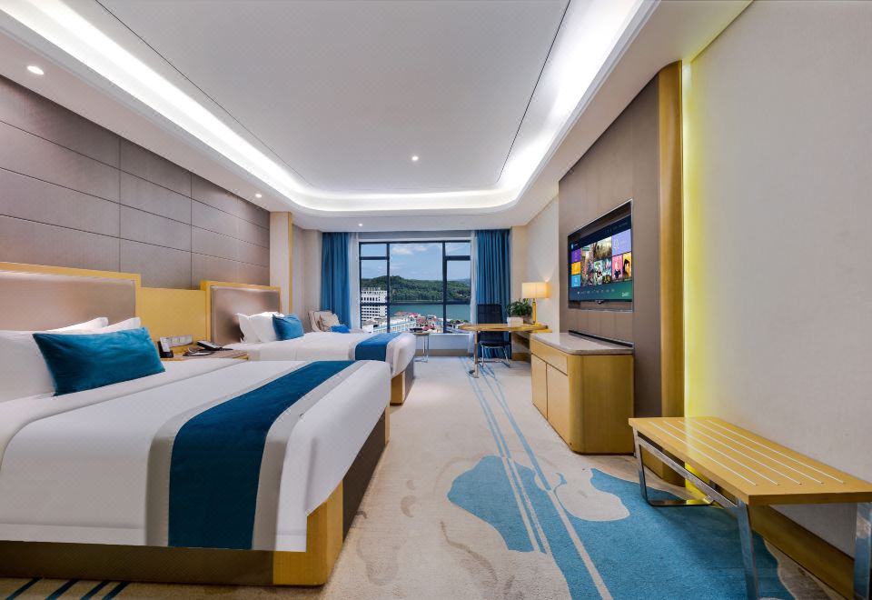 Yuanling Huixin Lijing HotelSuperior Twin Room With Large Panoramic Window And Large Space Of 50 Square Meters