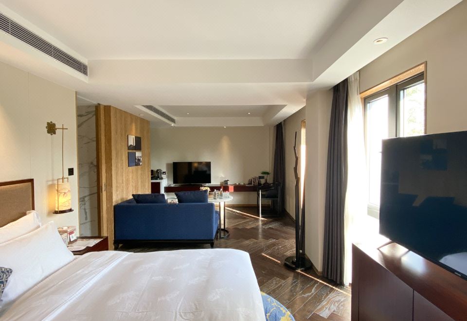 商滙·紅棉城景套房（深泡浴缸+高奢洗護品）