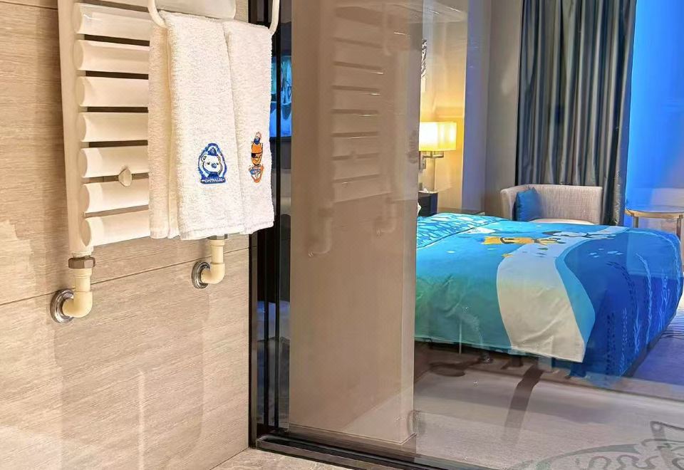 海底小纵队亲子大床房（小童帐篷+小童马桶+小童护栏）