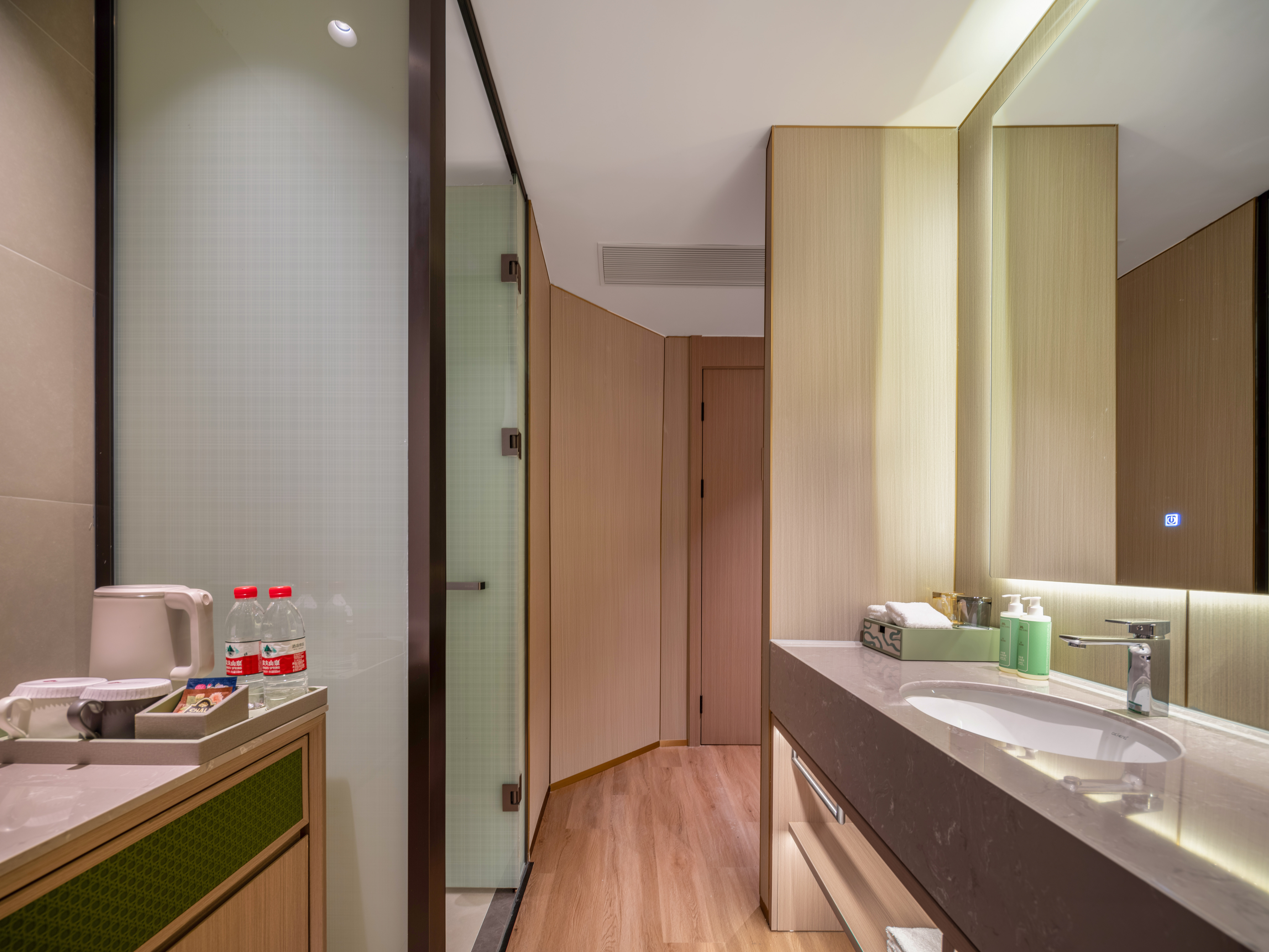 曼享舒适大床房