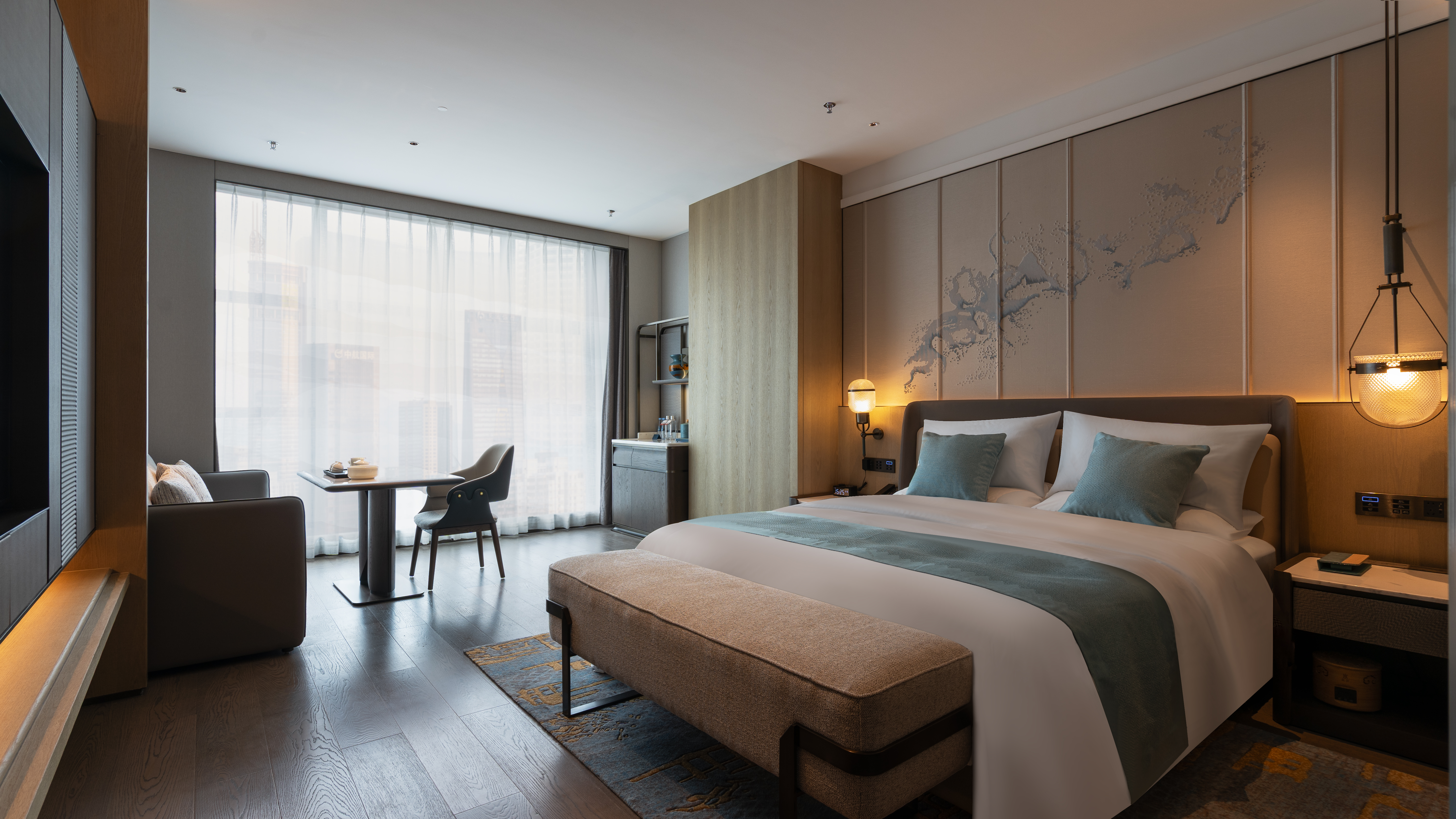 榮譽觀城·豪華大床房