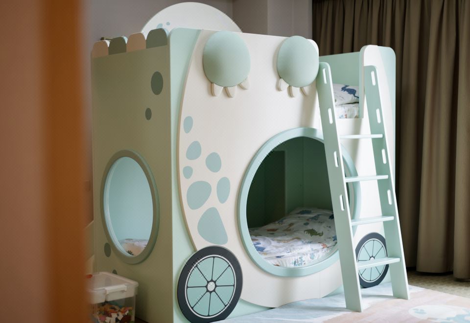 三居室恐龙奇趣蛋亲子主题房