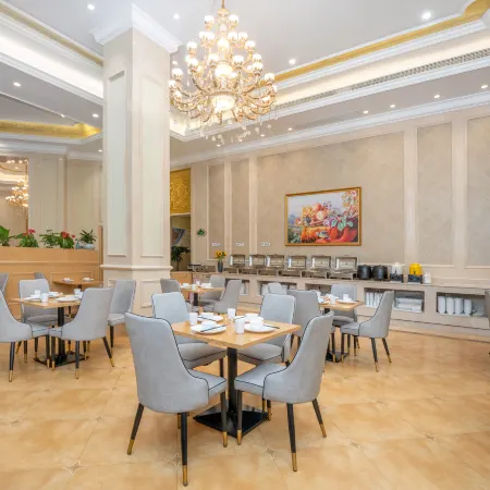 Vienna Hotel (Anhui Huangshan Shexian Ancient City, Hetai International City) Отели в г. Шэсянь