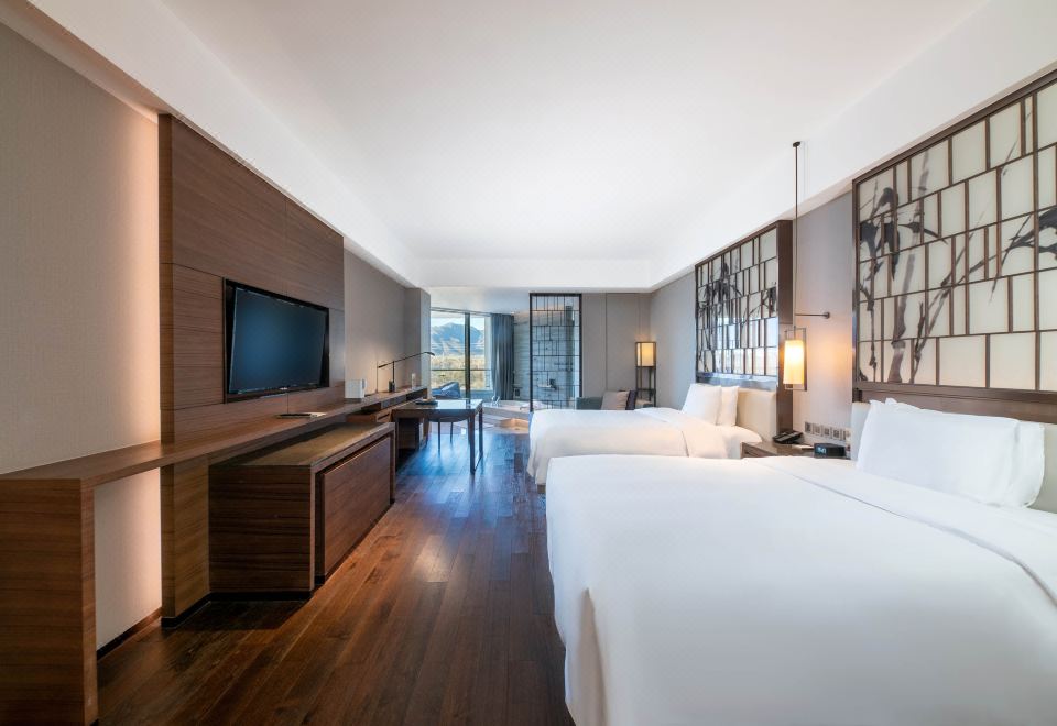 尊享阳台山景双床房