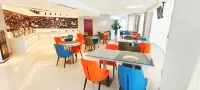 Home Inn Rui Bai Yun Hotel (Jianping Railway Station Anxing Building)