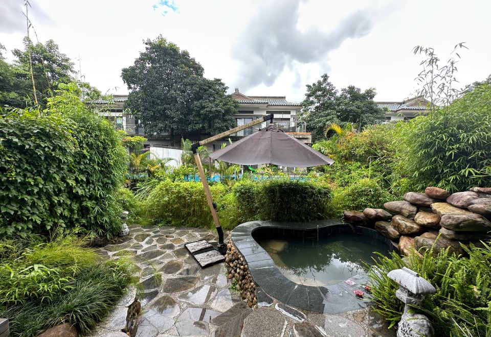 联排美墅泡池大床房