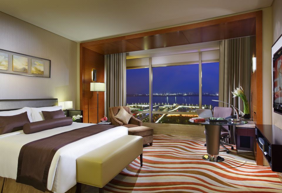 InterContinental Hangzhou1 King Upgraded Premium Club Lounge Access River View