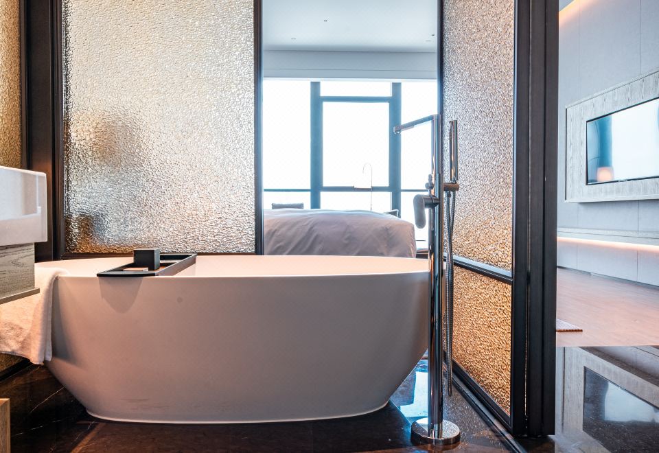 至尊特大床房|特大床亲子同眠不拥挤|温馨舒适