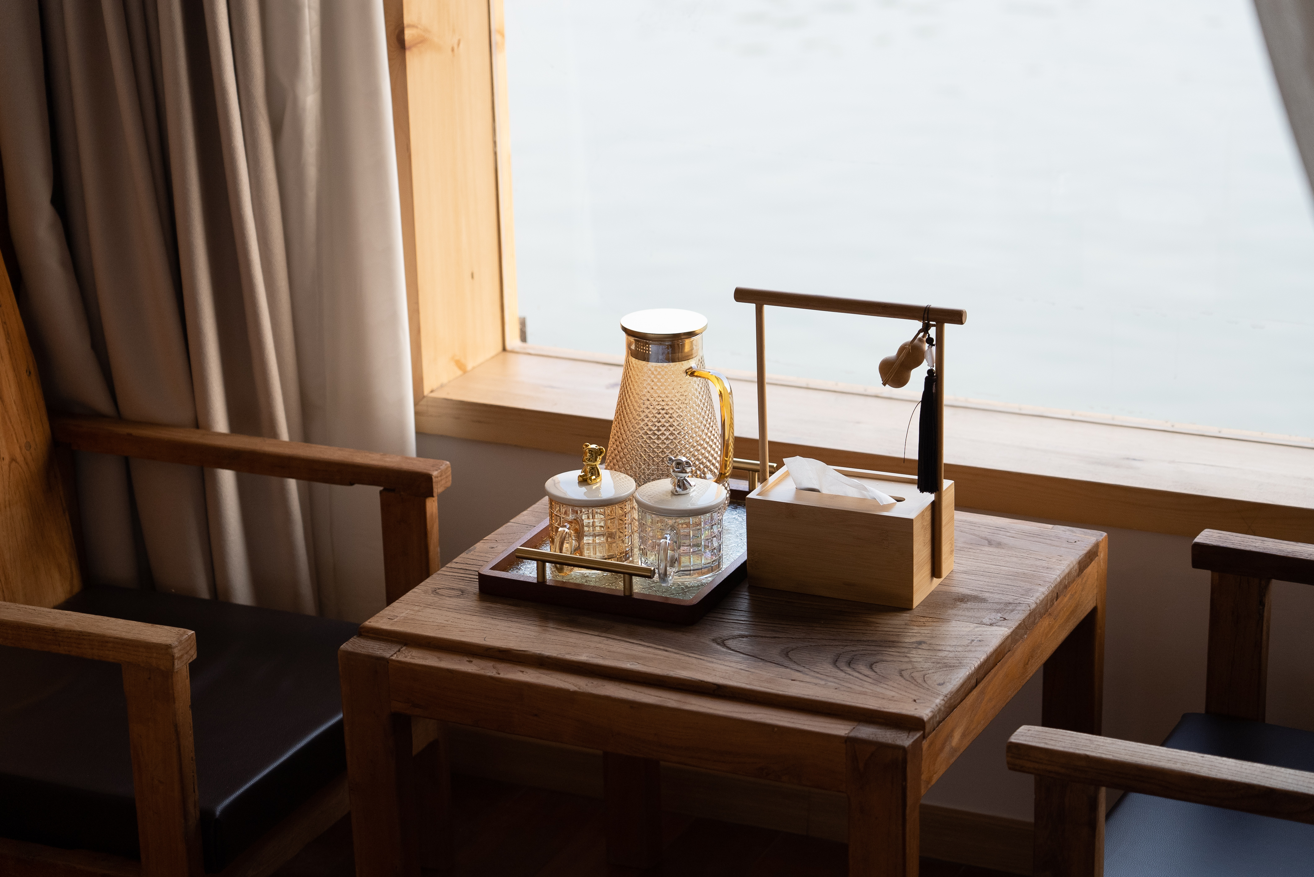 东井·大床房丨小冰箱+观景茶台+古桥河景