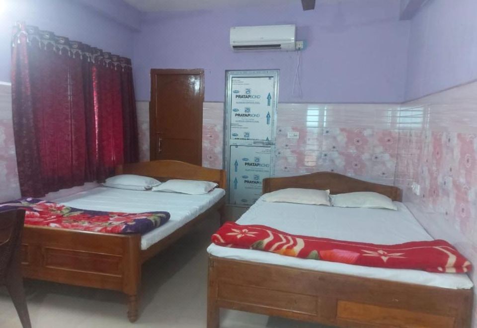 豪华四人房 - 带空调