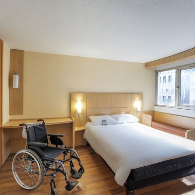 Standard Double Room(Accessible) Ibis Paris 17 Clichy-Batignolles (ex Berthier) Promo Code