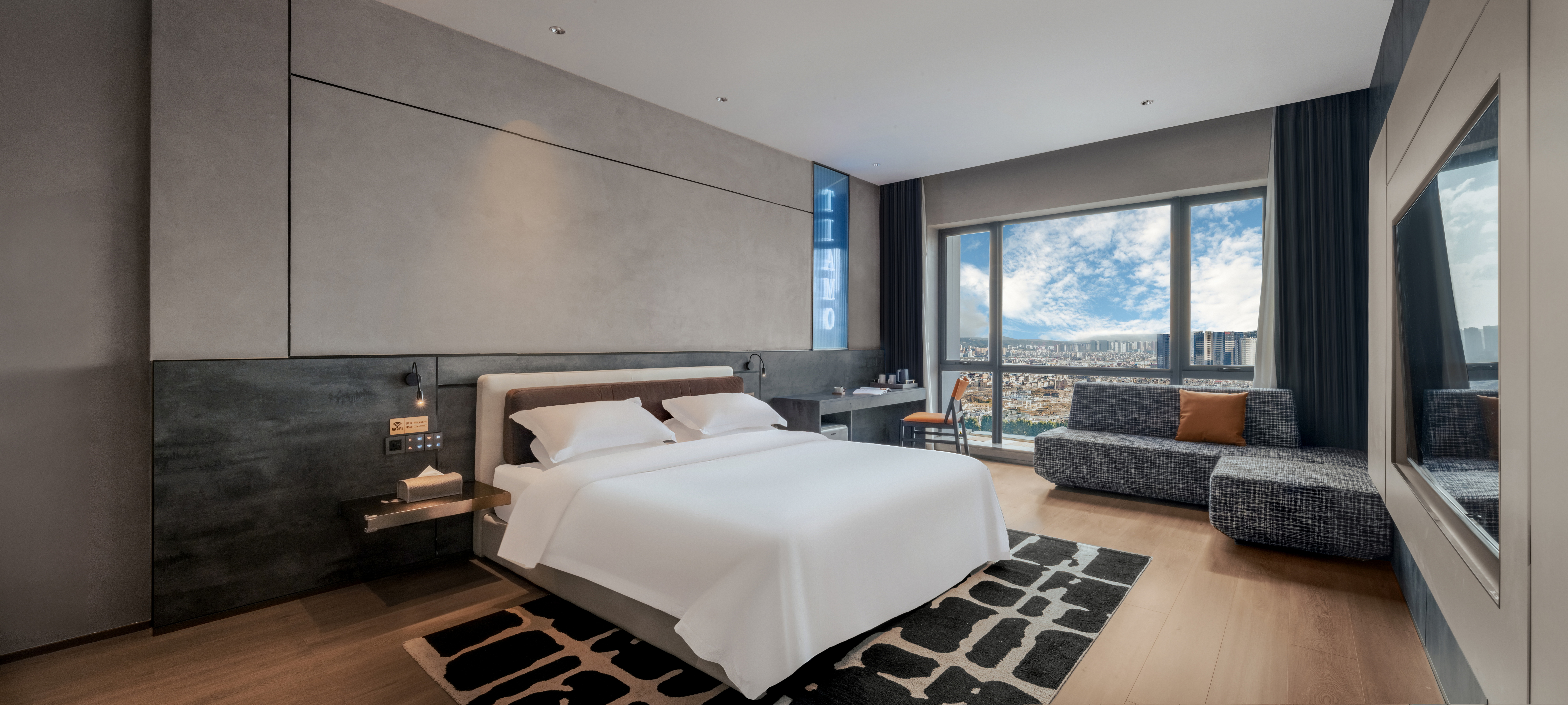 TiAmo奢华大床房[智能客控+芝华仕头等舱床垫+全套科勒衞浴]