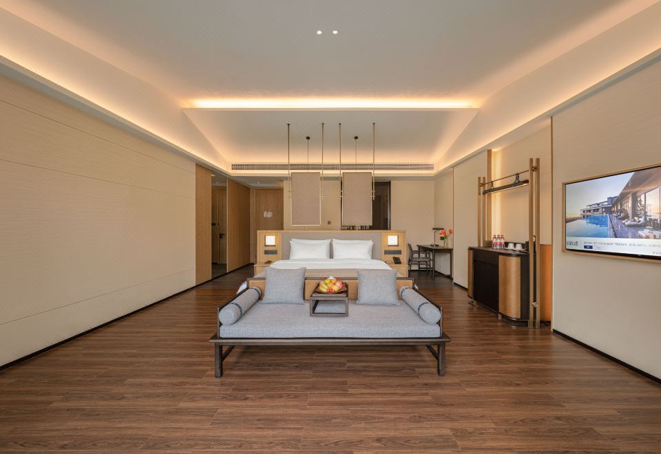 Mountain Whispers Selected Double Bed Room