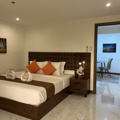 Premier 2-bed Room 88th Avenue Promo Code