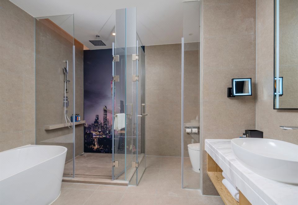 乐玩心球亲子套房I家庭子母床·玩具软装·冰箱·浴缸I