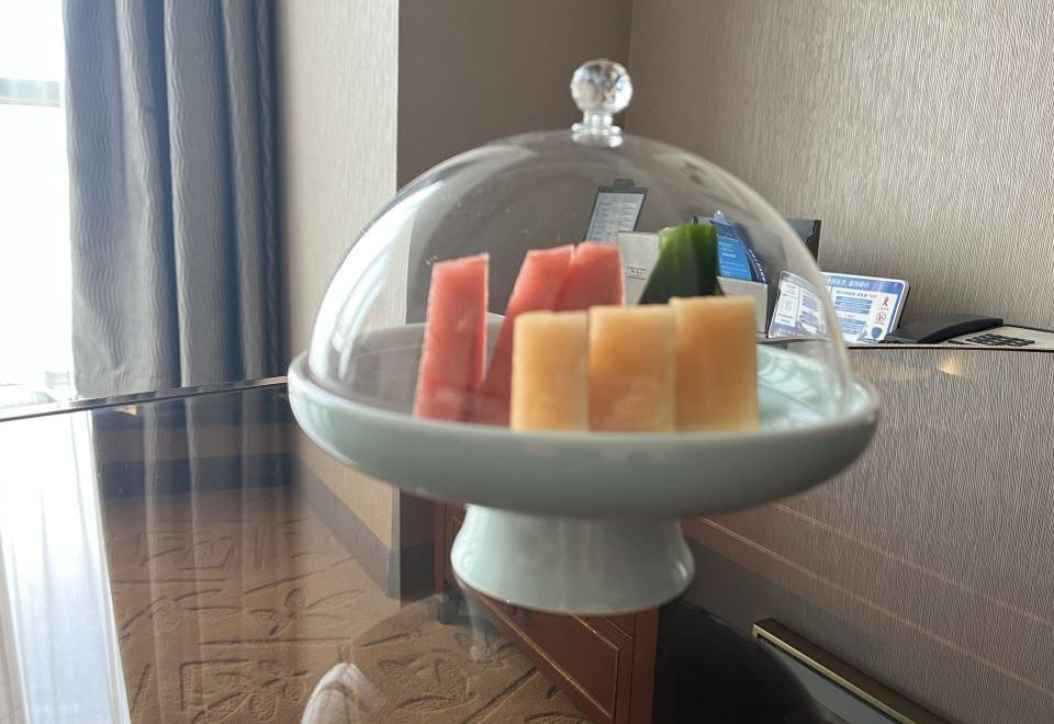 豪廷江景大床房