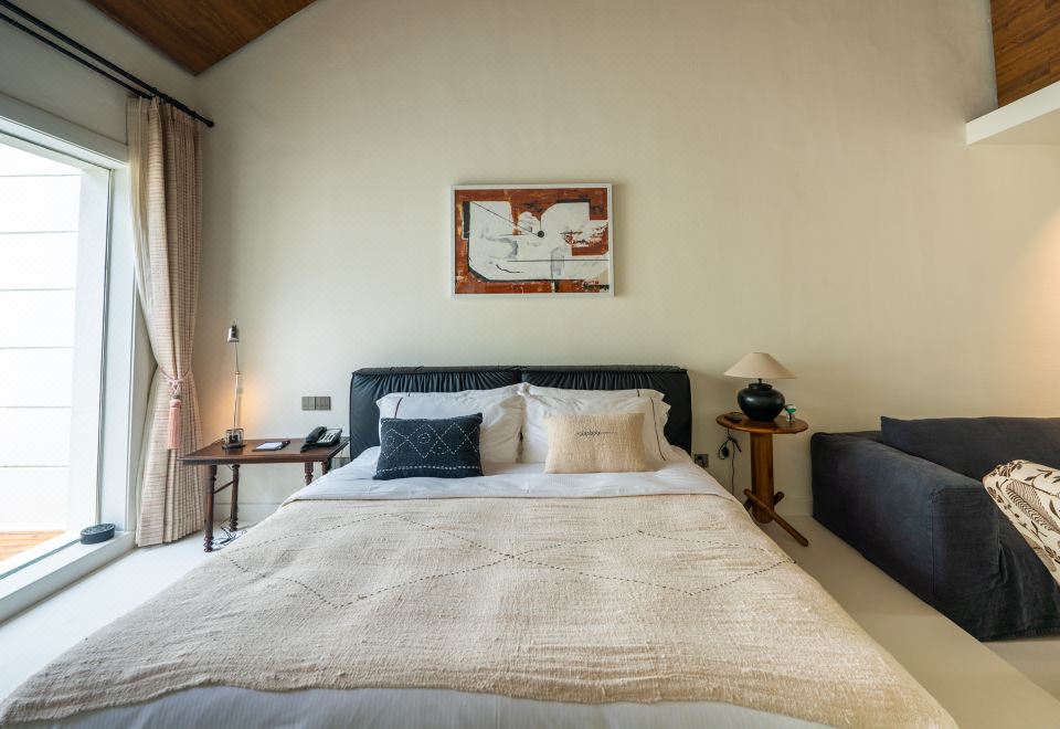 湖畔园景私汤房