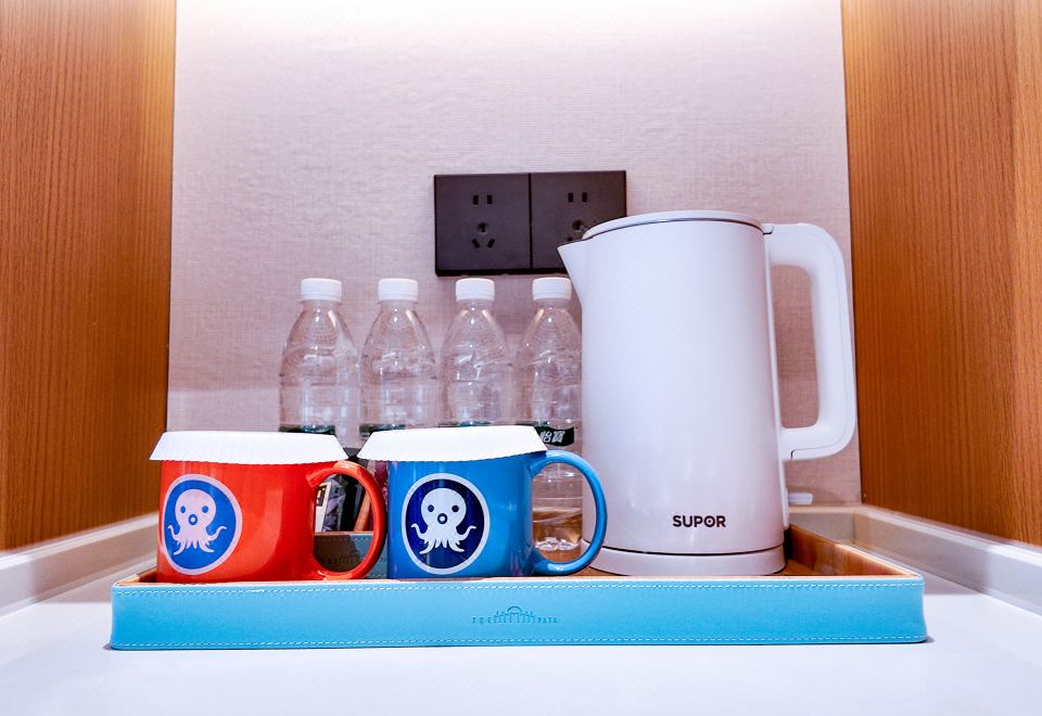 海底小縱隊（小王子親子房+MINI吧+天然乳膠枕）