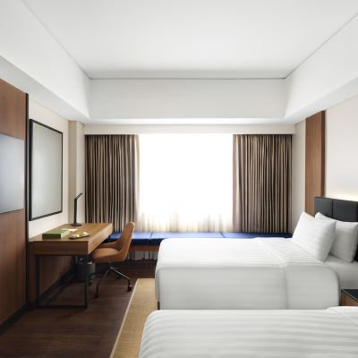 Deluxe Premier Twin Room Seda Bonifacio Global City Manila Promo Code