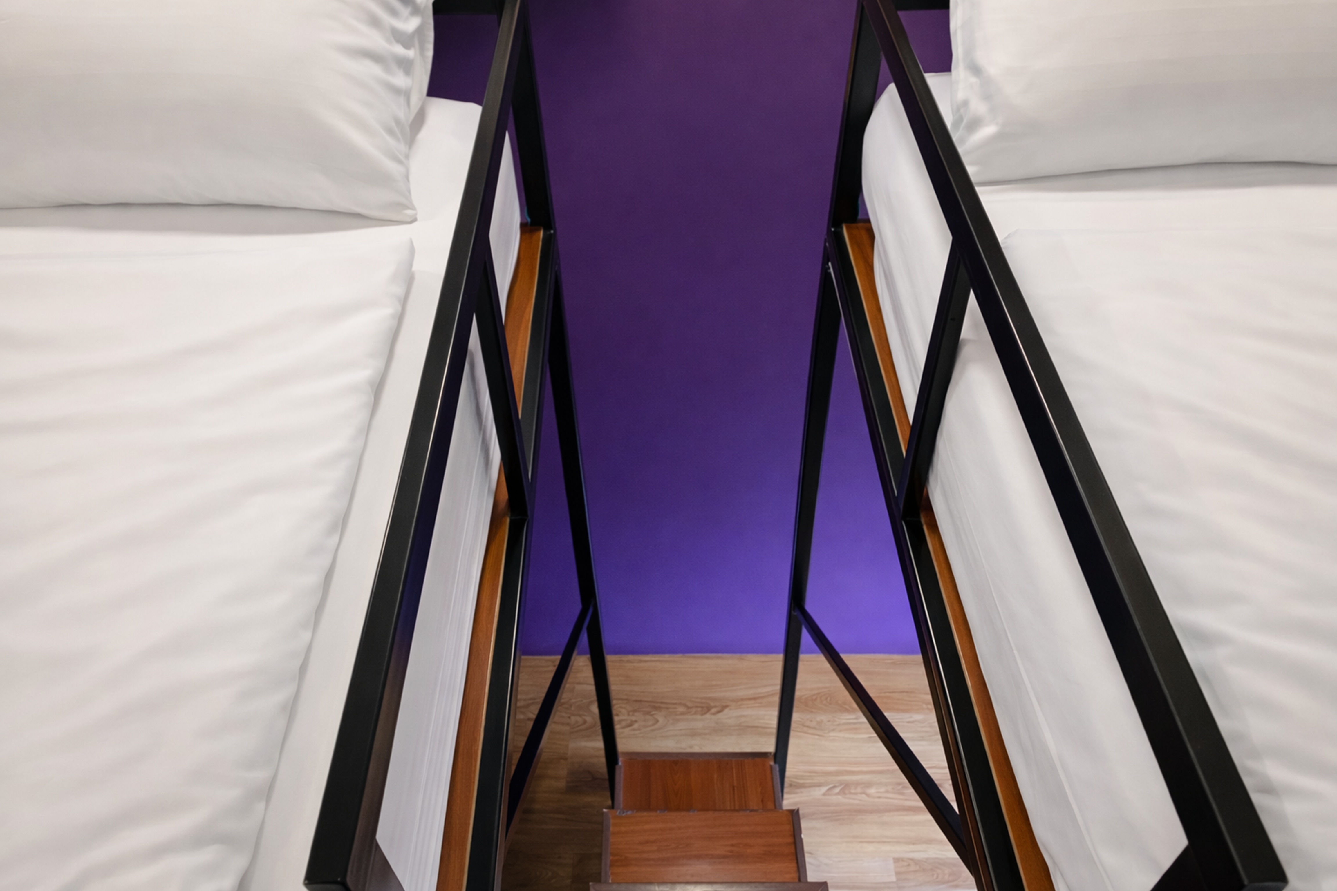 四人房｜有窗｜共用衞浴