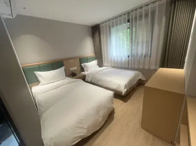 Lurenyi Boutique Hotel (Beijing South Railway Station Shiliuzhuang Subway Station) Hoteles en 