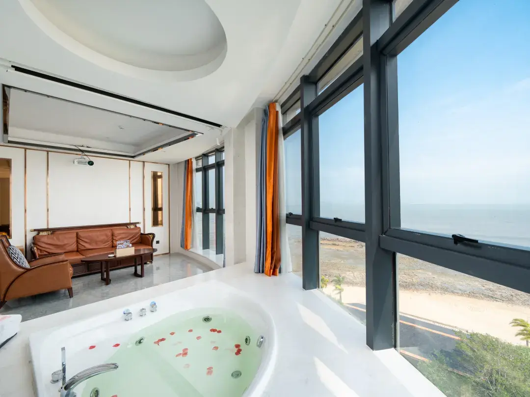 Xinduobang Seascape Hotel - Fangchenggang