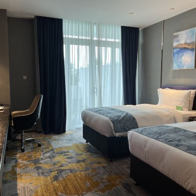 尊貴雙床房帶庭院 馬六甲埃姆斯酒店優惠