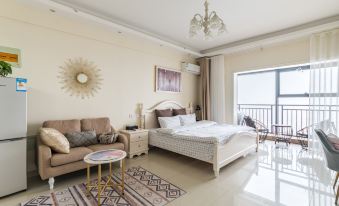 Suitetrails - Walnut Apartment Hotel (Baolong Plaza)