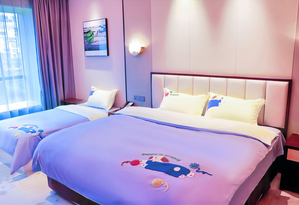 Galaxy Minyoun Chongqing Yunyang HotelParent-child Room