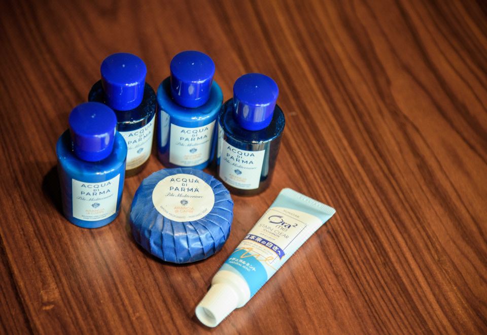 豪華湖景大床房