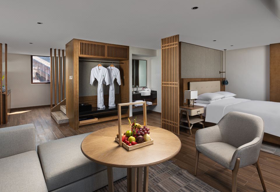 Wingate by Wyndham Hainan ChengmaiLight Luxury Duplex Sea-view Family Room (With Cooking Facilities, Seasonings, Kitchenware, Capsule Extractor)