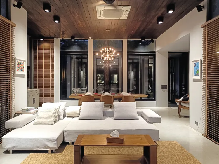 ฌอมภอ แม่วาง