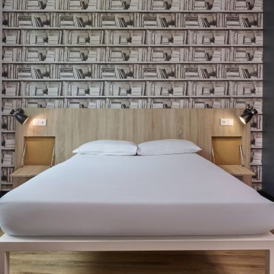 豪華大床房 巴黎發電機旅館優惠