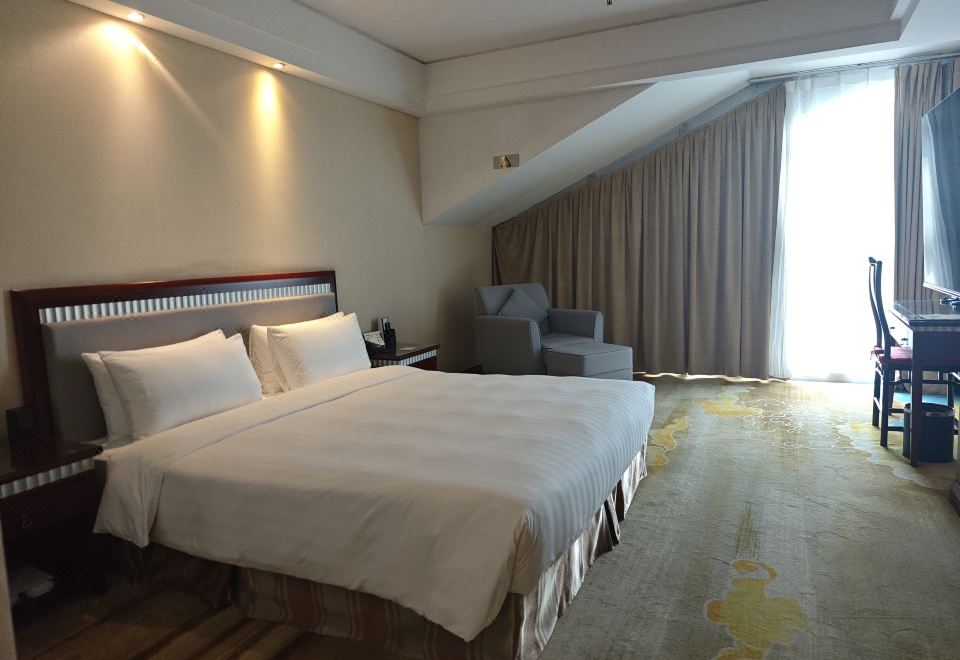 特惠斜梁房（大床）