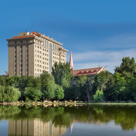 Yili Hotel