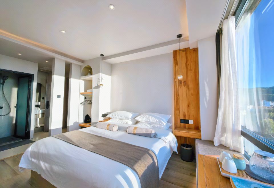 云烟景观大床房