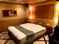 HOTEL TIMELESS (Adults Only)