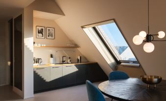 Miano Hotel & Bar - Housity