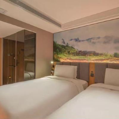 智能按摩雙床房（全屋富氧+按摩床墊+獨立空調+冰箱） 秋果飯店（哈爾濱中央大街松花江畔路店）優惠