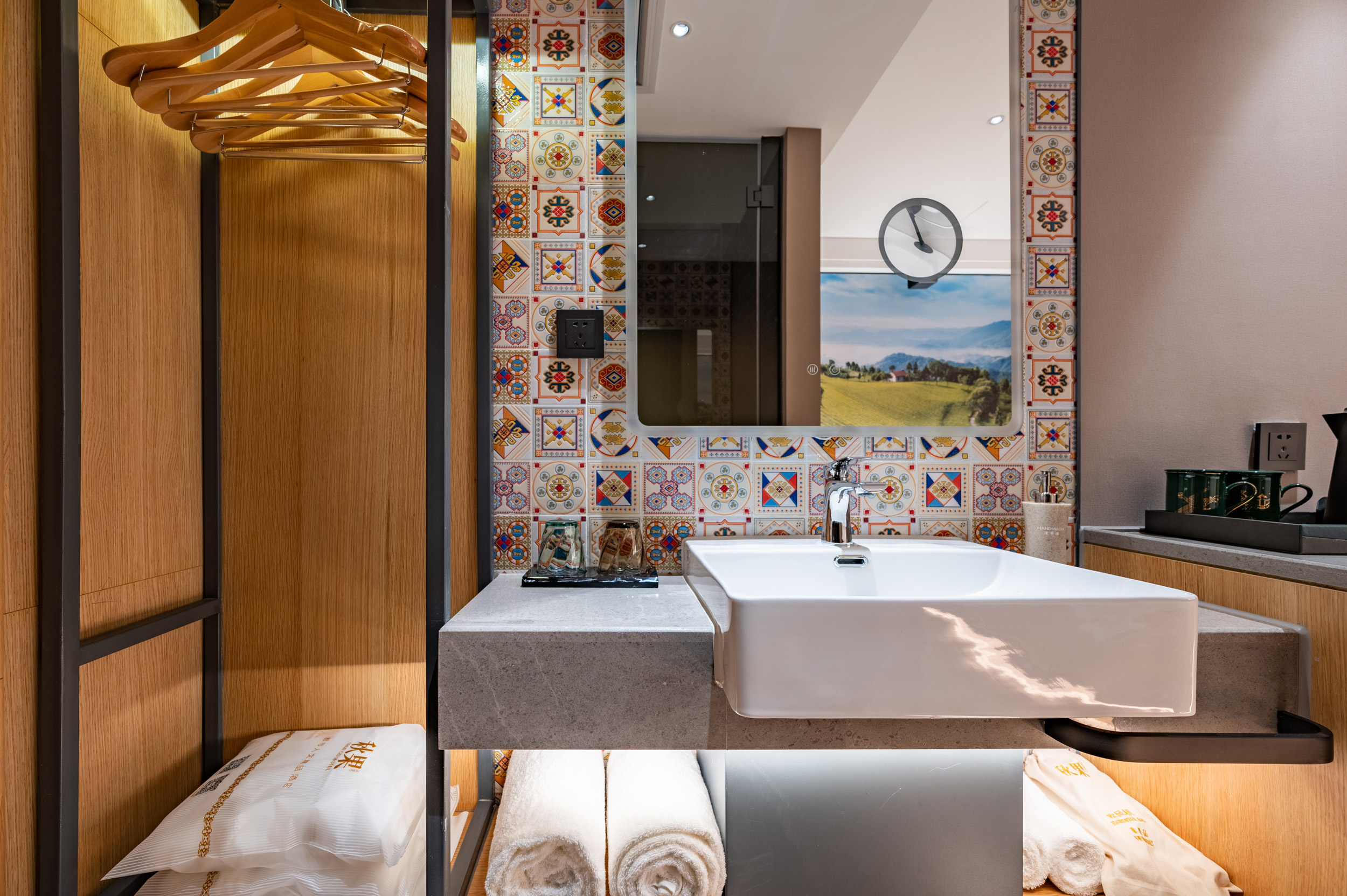 特惠影音榻榻米房（小度智能客控+深睡记忆枕）