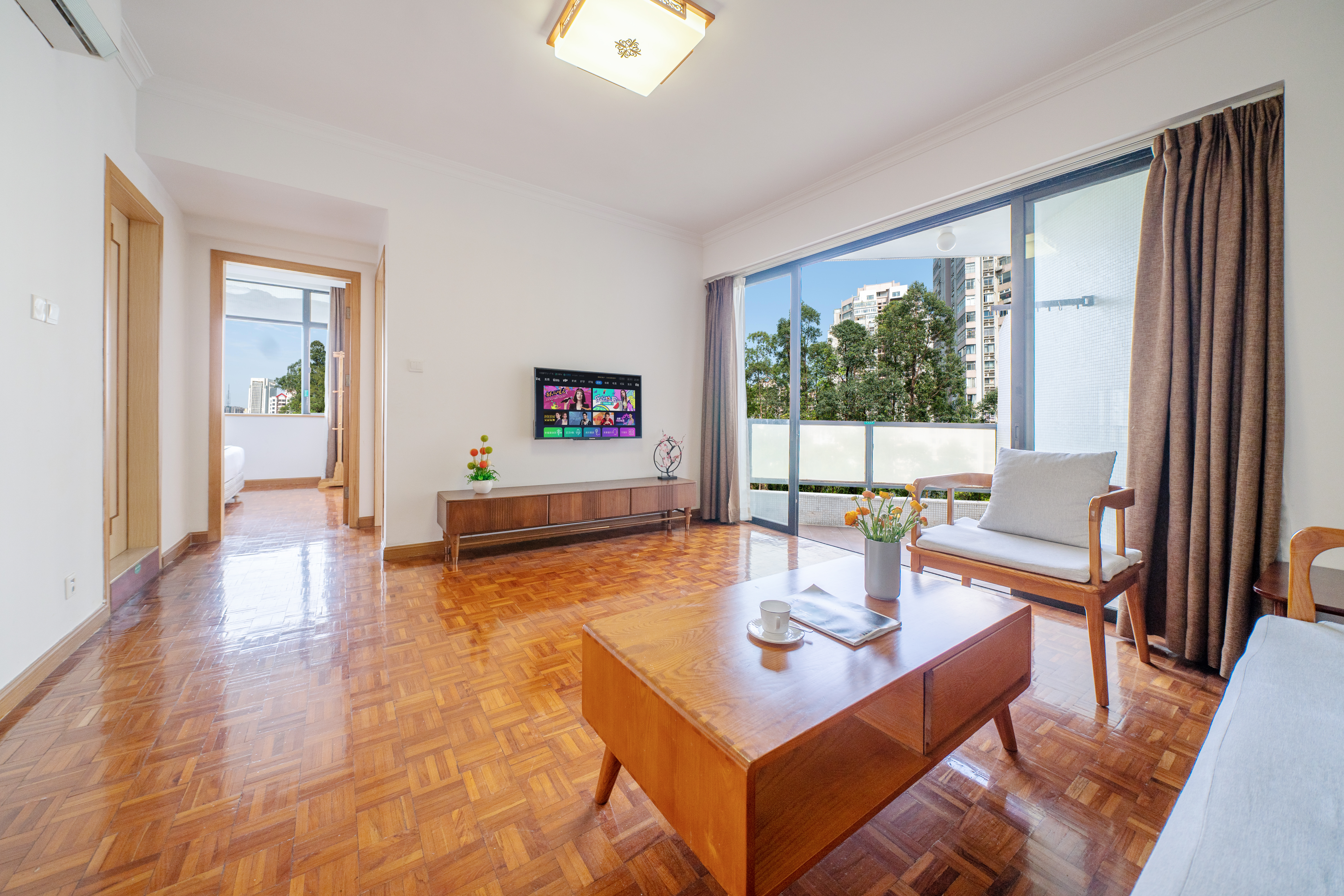 庭院舒适两房一厅三床套房