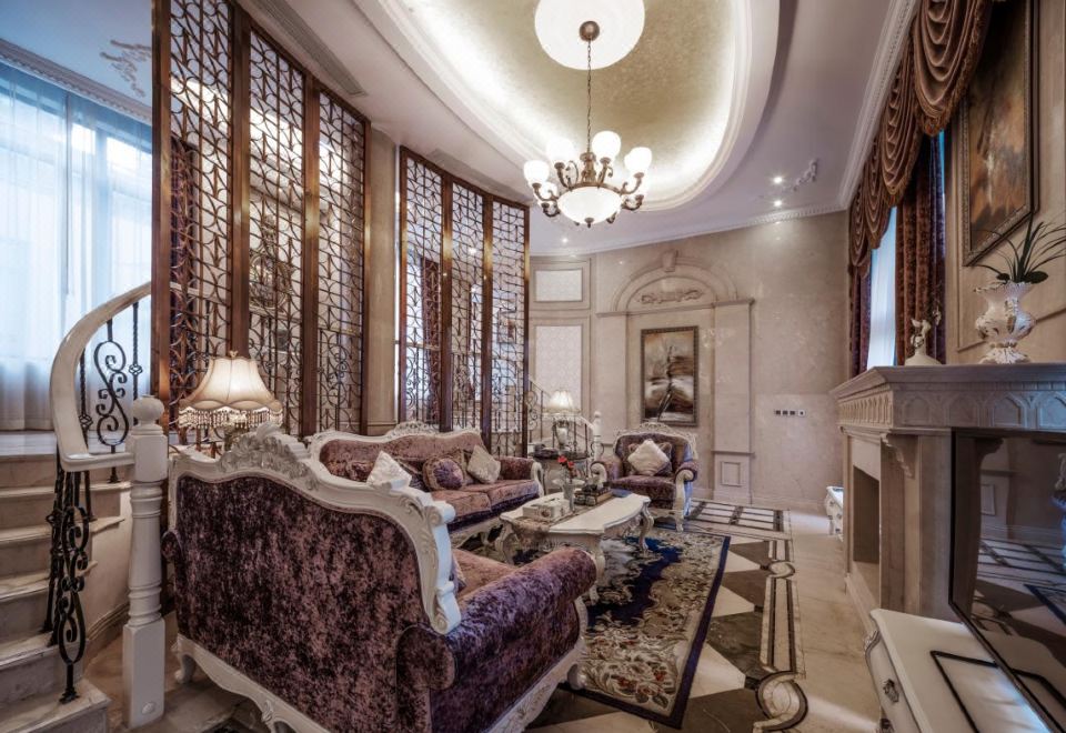 天驿别墅四室二厅