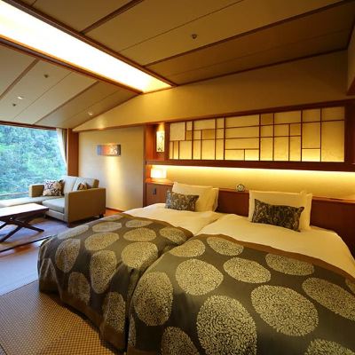 山侧芙蓉甄选房 大谷山荘 クーポン