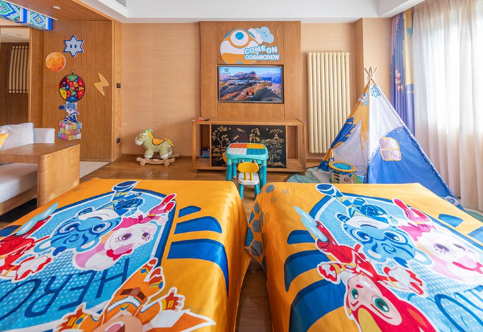 宇宙护衞队亲子双床房
